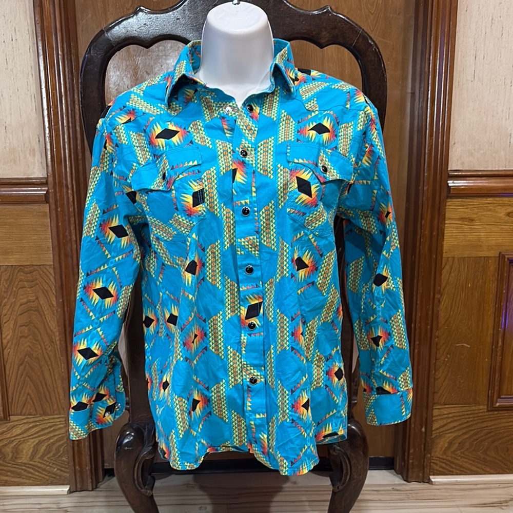 ROCK & ROLL DENIM Vibrant Geometric Button-Up Shirt